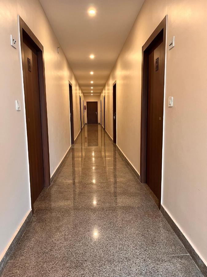 Hotel Olive Inn, Haridwār Extérieur photo